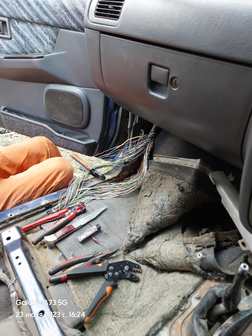 Фото в бортжурнале Nissan Terrano I