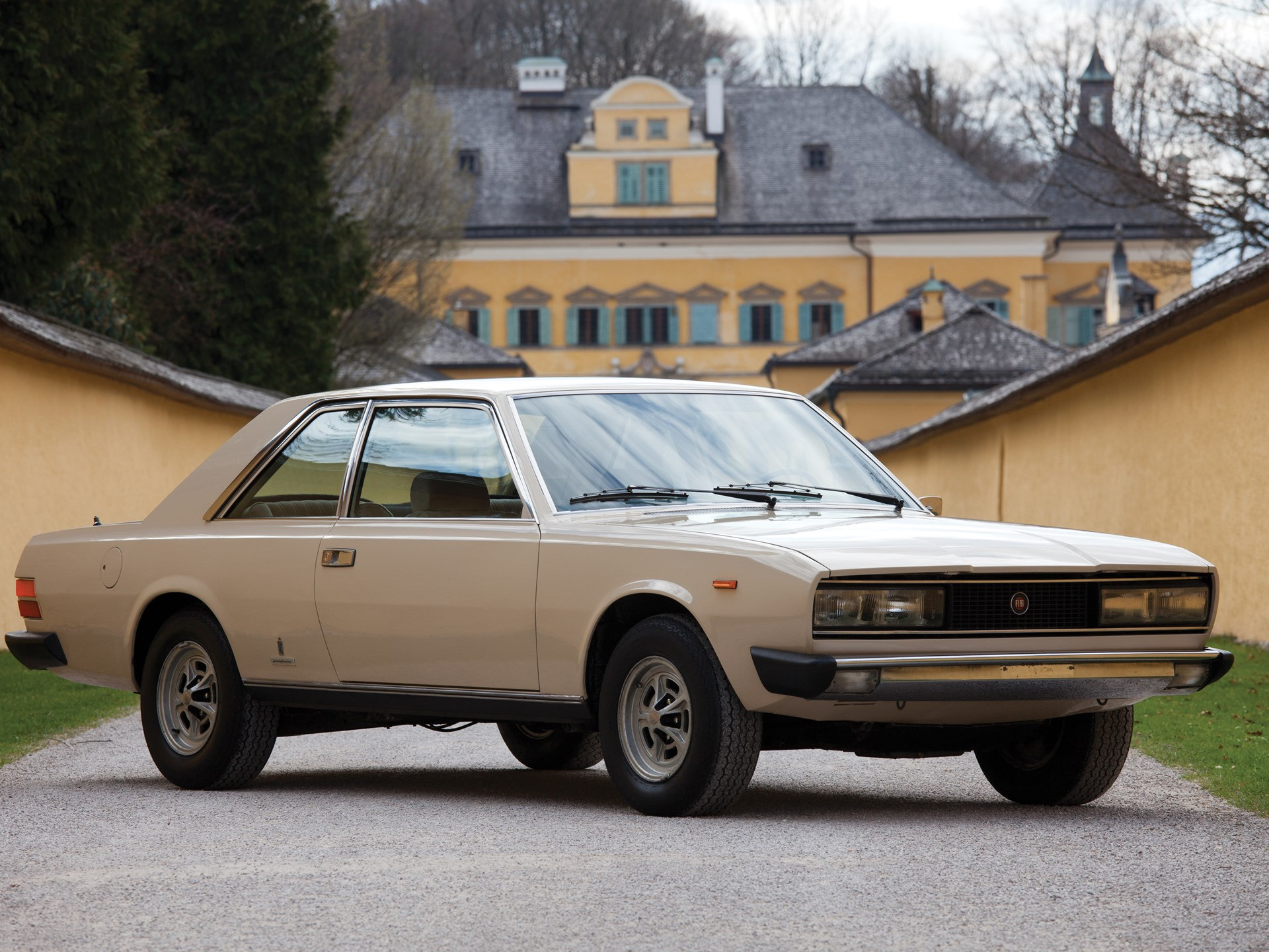 Fiat 130