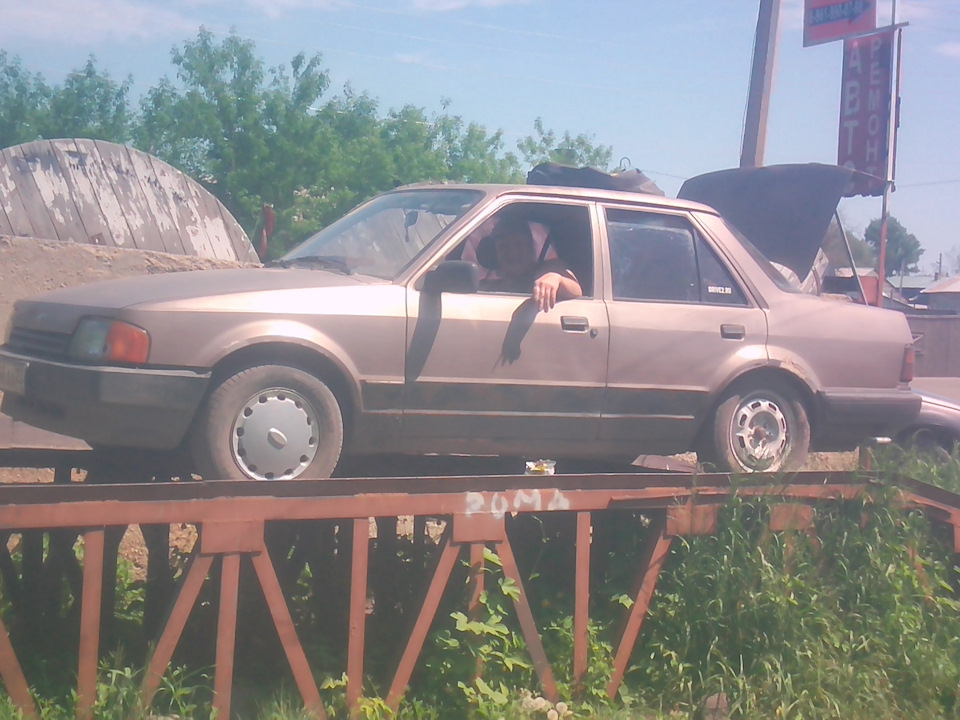 Встреча поколений — Volkswagen Beetle (A5), 1,2 л, 2014 года | прикол ...