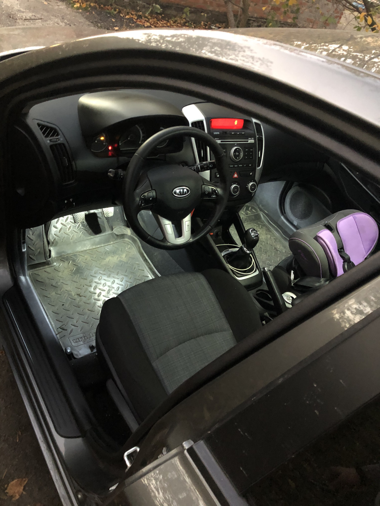 Подсветка в ноги Киа Сид Кракен😈 — KIA Ceed (1G), 1,6 л, 2010 года ...