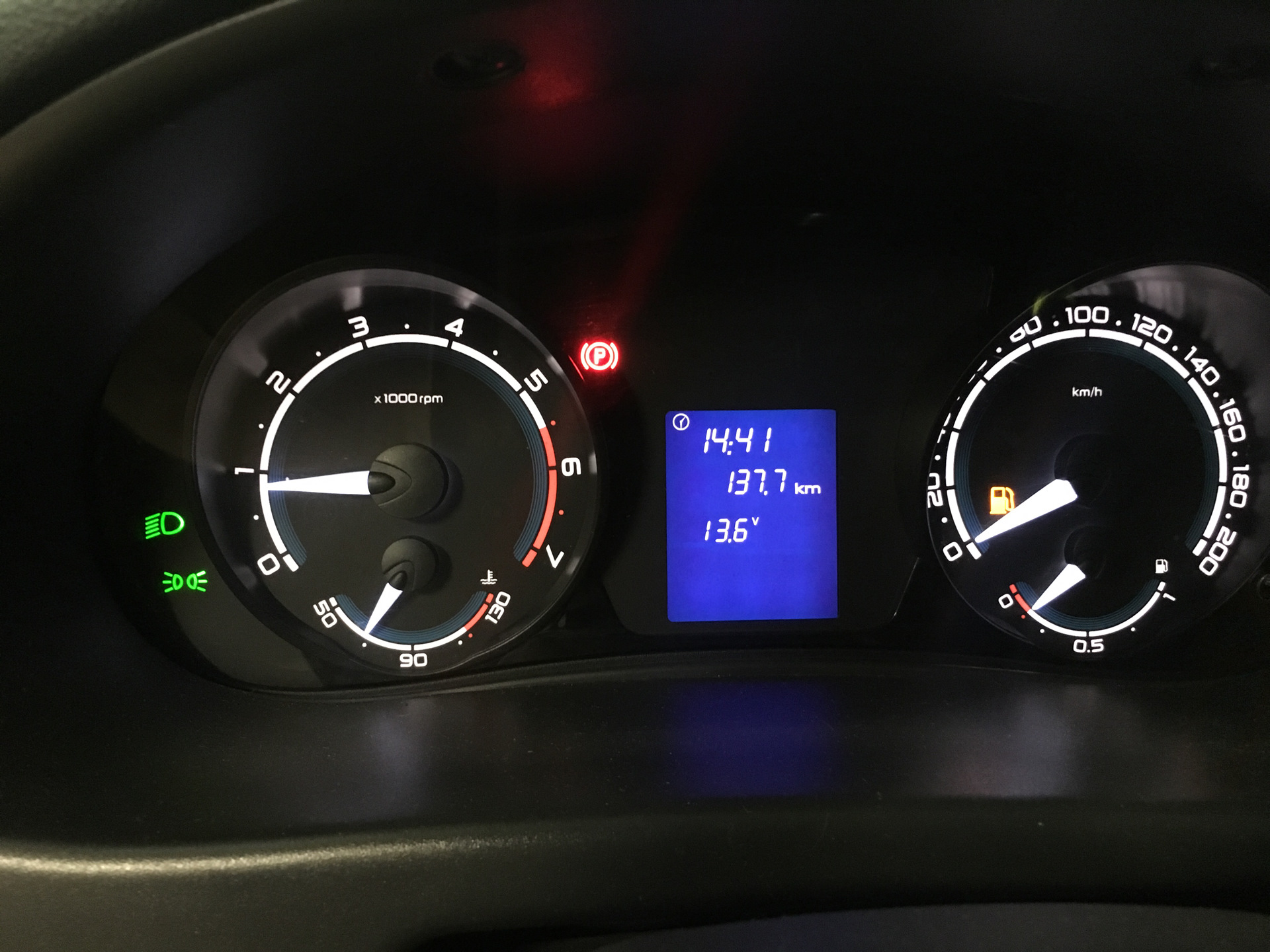 Дополнительное питание от генератора к аккумулятору — Lada Приора седан ...