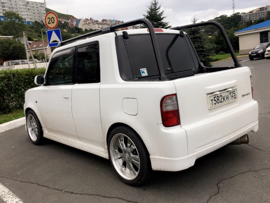 Тойота бб. Тойота BB 2001 od. Toyota BB, 2001 Tuning. Toyota BB 1 поколение. Toyota BB 200.