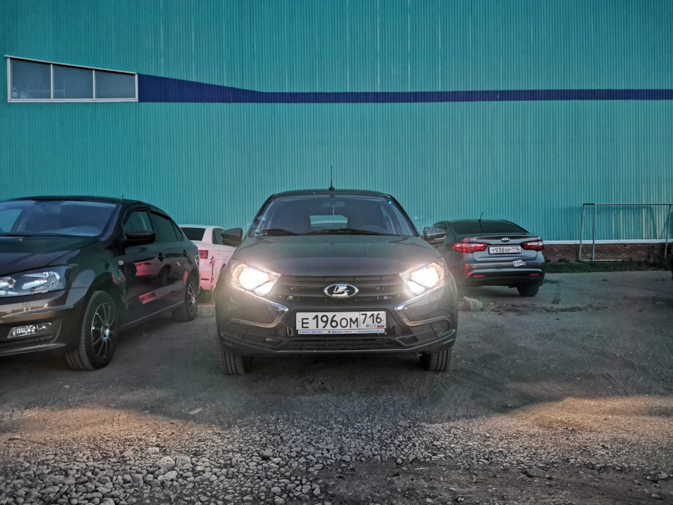 ДХО и ближний свет — Lada Гранта Лифтбек (2-е поколение), 1,6 л, 2020 ...