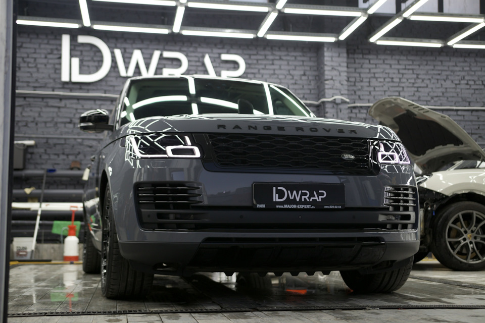 Range Rover Vogue — оклейка в цветной полиуретан! — IDWrap на DRIVE2