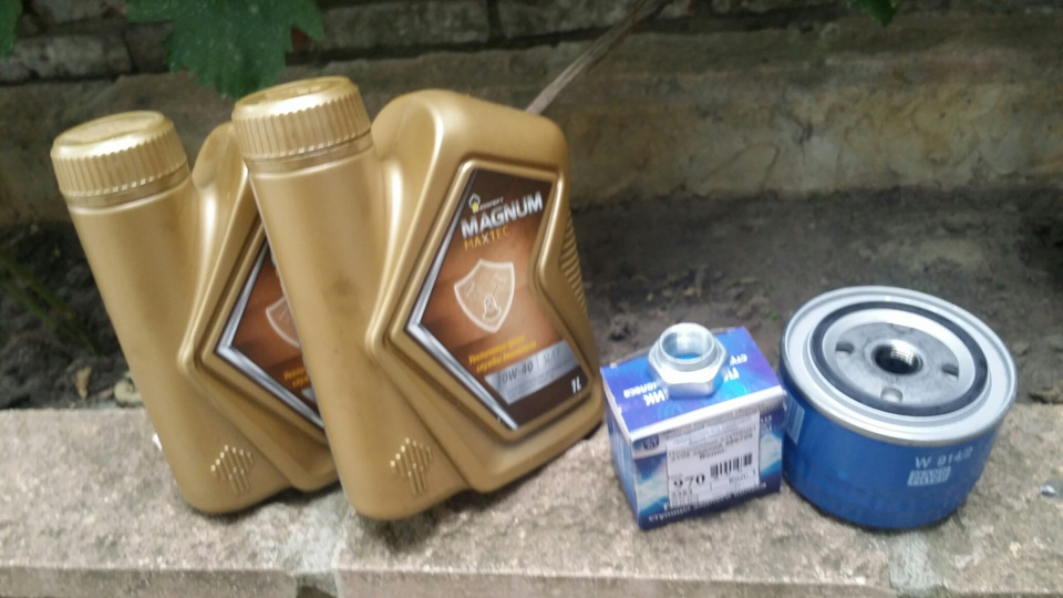 Замена "губы". Замена подшипника в ступице. Замена масла (внеплановая ...