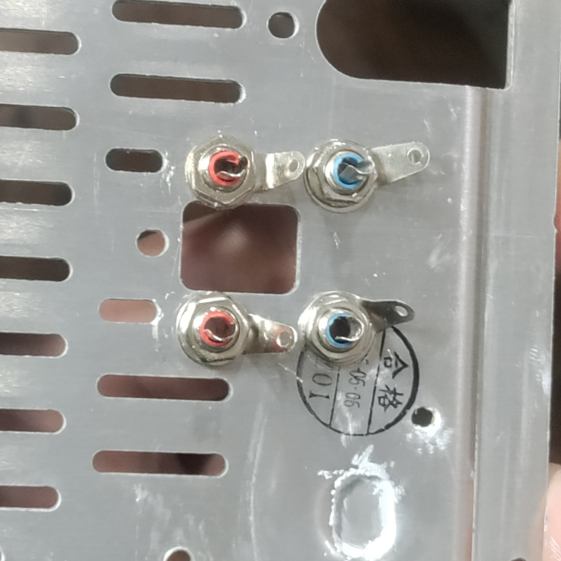 Линейные выходы со штатной магнитолы — KIA Rio (3G), 1,6 л, 2015 года ...