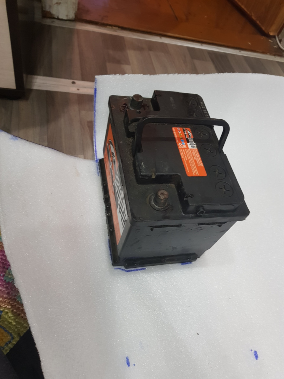 Утепление аккумулятора. — Lada 21124, 1,6 л, 2005 года | аксессуары ...