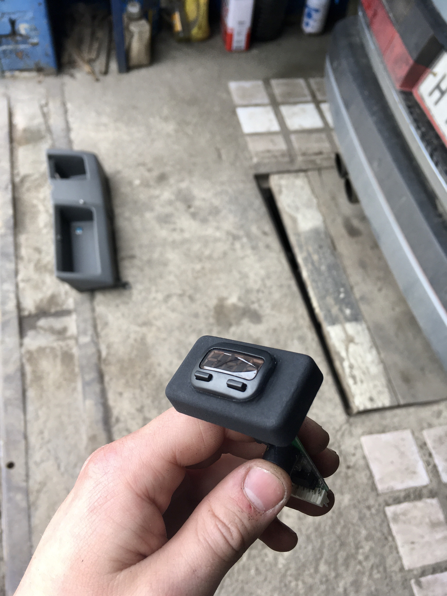 Маршрутный компьютер ваз 2114 — Volkswagen Passat B3, 1,8 л., 1989 года ...