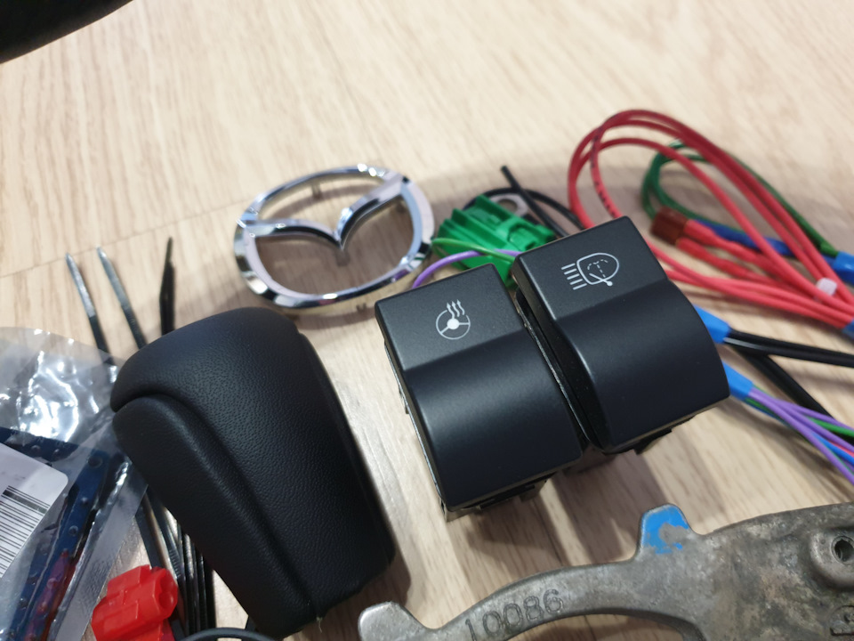 Руль с обогревом для Mazda 3 bk на Mazda 3 (1G) BK, Mazda 3 MPS (1G ...