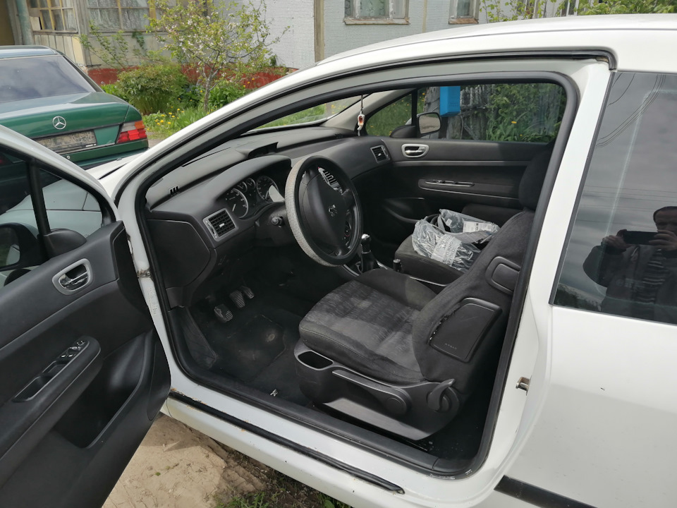 Новые Уплотнители для дверей. РКИ-90 — Peugeot 307, 2 л, 2002 года ...