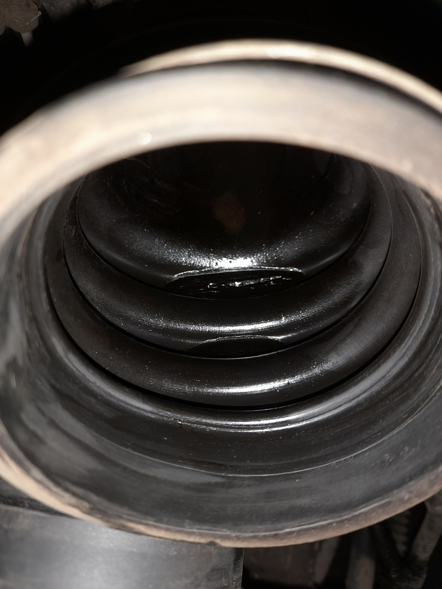 Гонит масло в воздушный фильтр. Диагностика. — Lada Приора хэтчбек, 1,6 ...