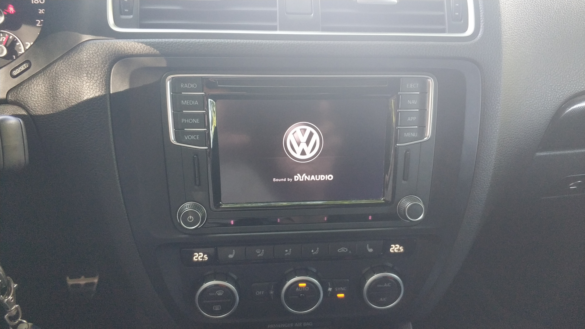 Discover media установлена. — Volkswagen Jetta VI, 1,4 л, 2012 года ...