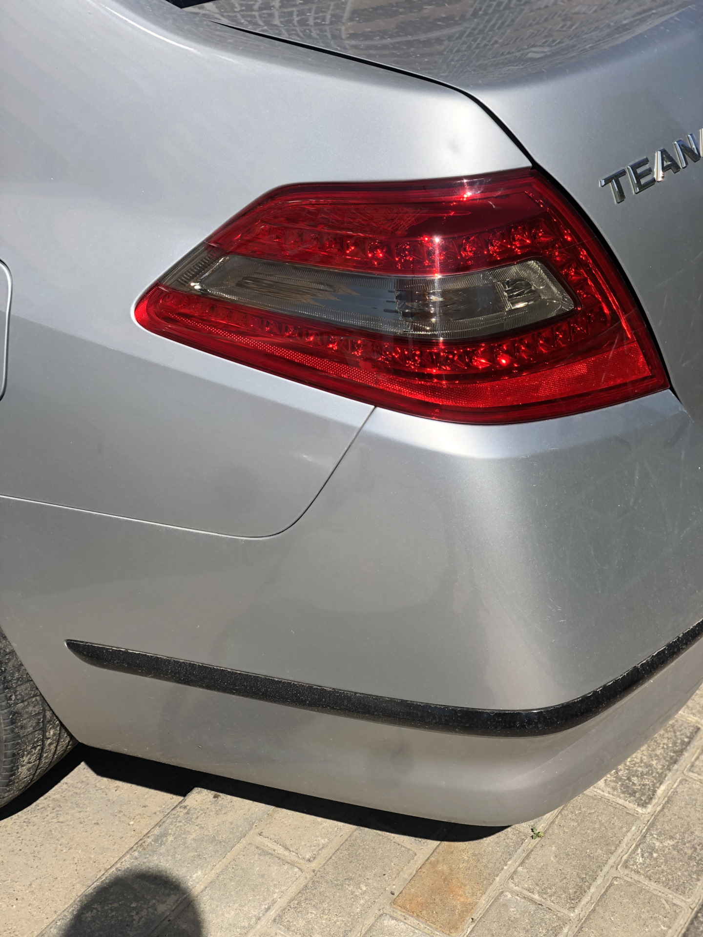 Легкая тонировка задних фонарей — Nissan Teana (J32), 2,5 л, 2010 года ...