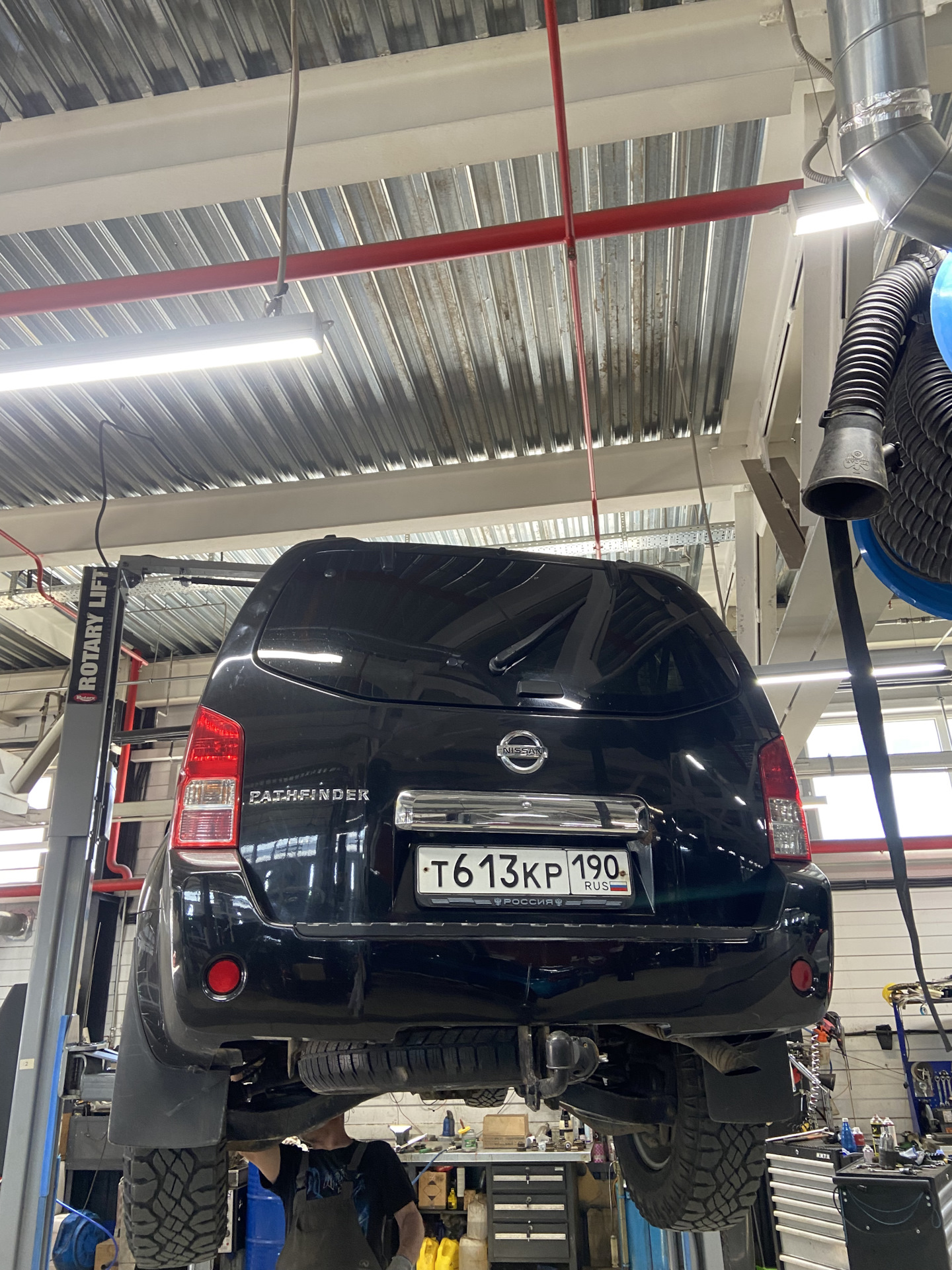 Замена опор кузова — Nissan Pathfinder (3G), 2,5 л, 2006 года | визит ...