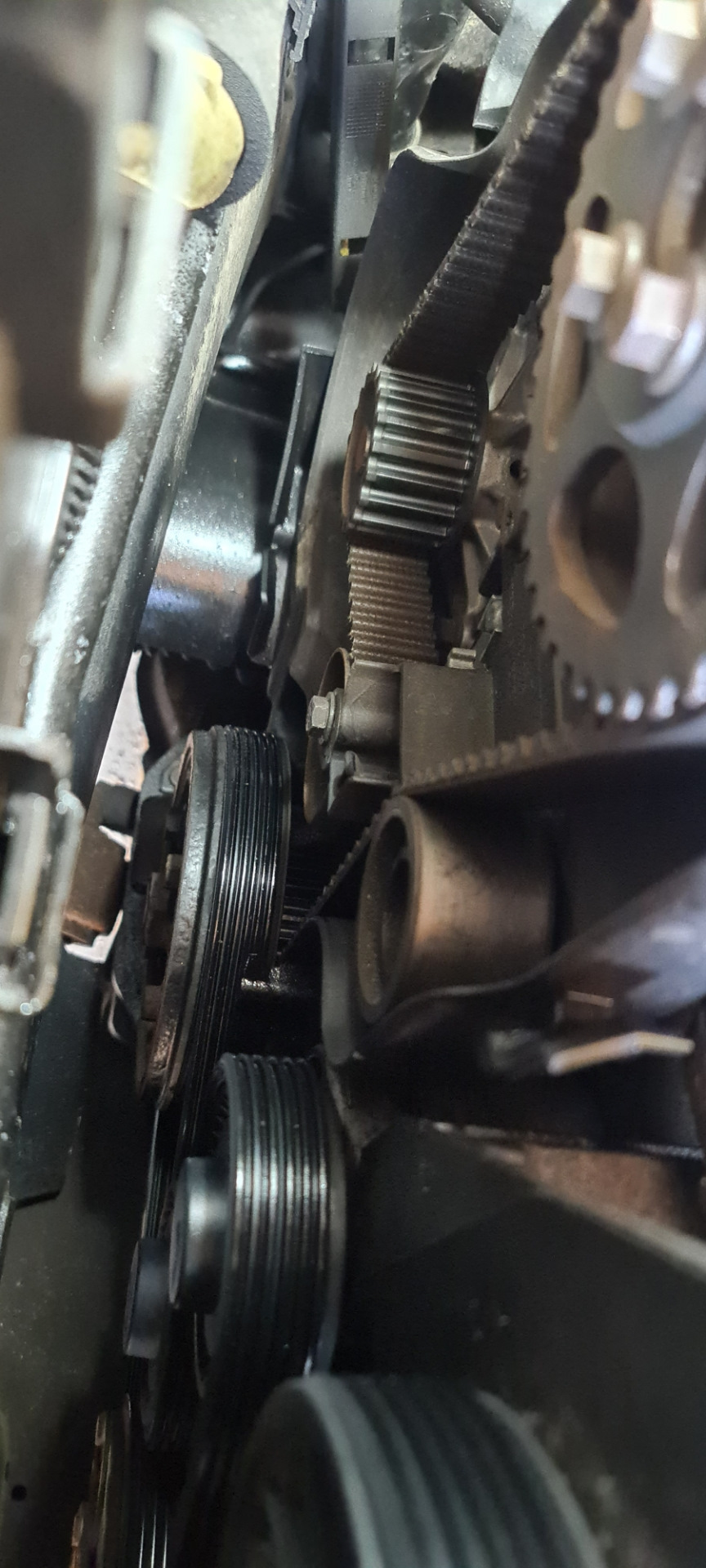 Течь антифриза из под термостата. — Volvo XC90 (1G), 2,4 л, 2005 года ...