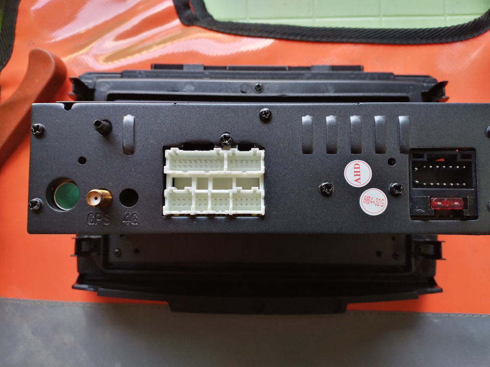 Замена воздушного и салонного фильтра — Hyundai Solaris, 1,6 л., 2014 ...