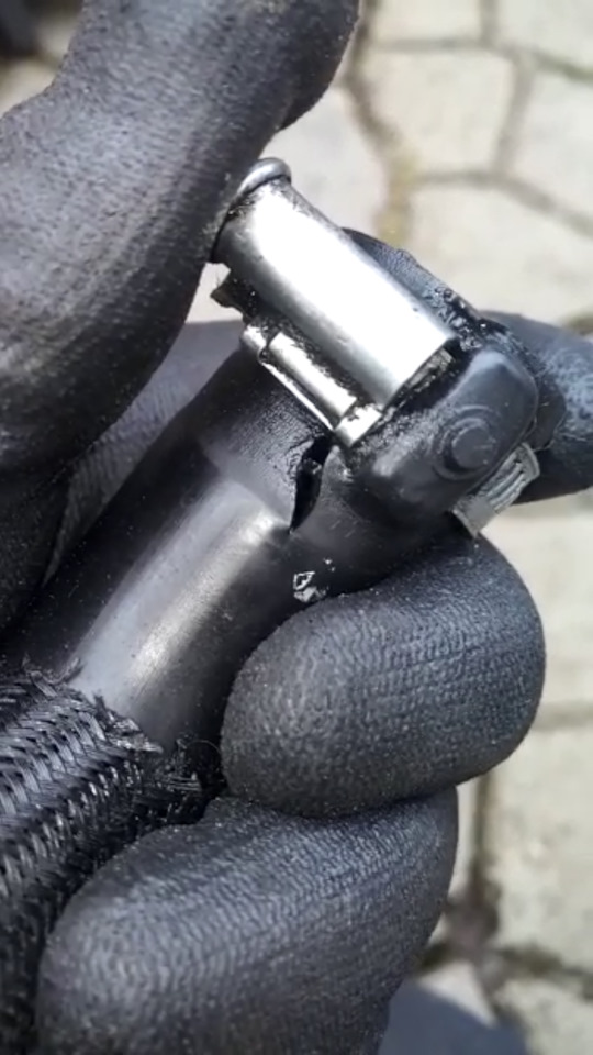 LR004200 КРЫШКА ПЕРЕД. ГОЛОВКИ Jaguar Land Rover | Запчасти на DRIVE2