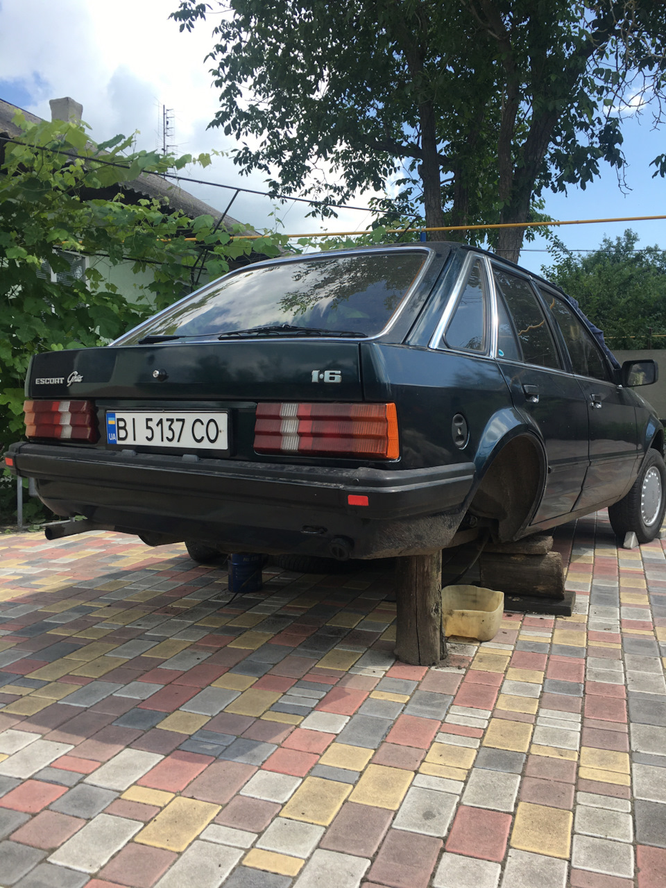 Ремонт задней подвески Ford Escort Mk3 1980 г.в. — DRIVE2