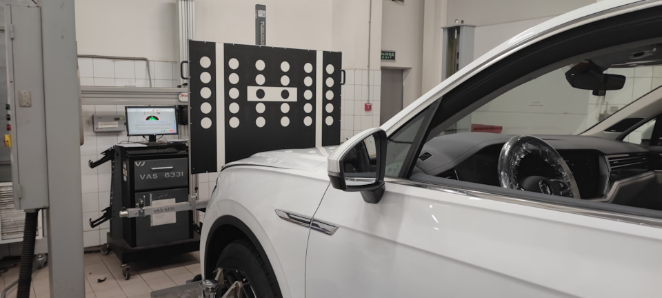 Калибровка Lane Assist — Volkswagen Touareg (3G), 2 л, 2020 года ...
