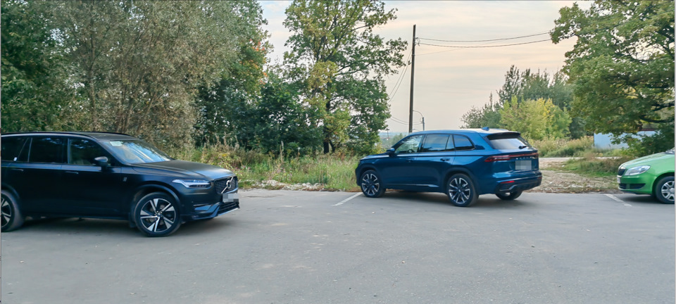 Volvo XC90 vs Geely Monjaro — Geely Monjaro, 2 л, 2023 года | наблюдение |  DRIVE2