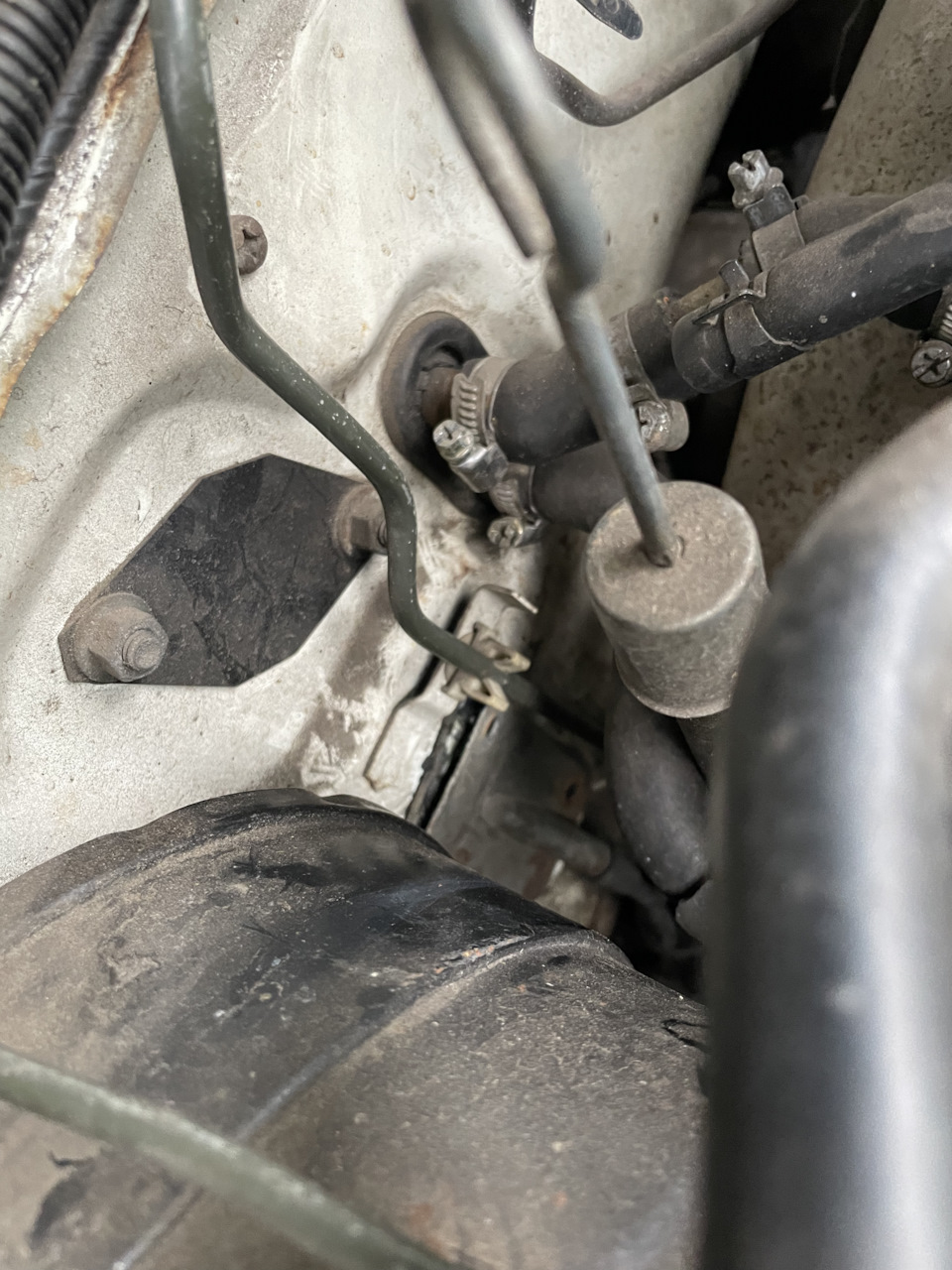 Ремонт троса спидометра — Nissan Laurel (C32), 2 л, 1985 года | своими ...