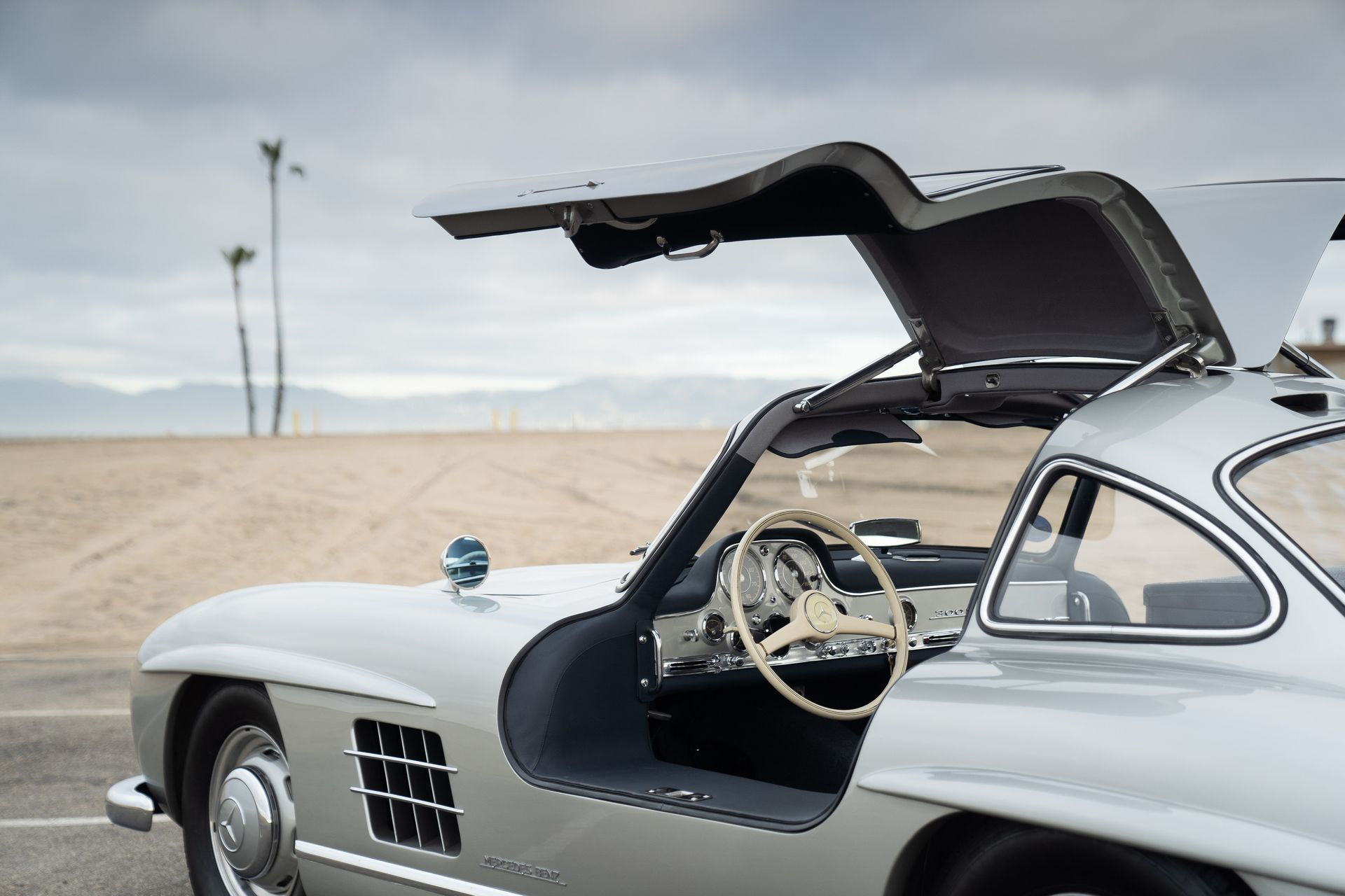 Мерседес 300sl 2019