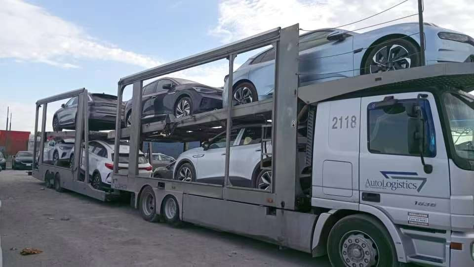 Автовоз с авто выехал — Volkswagen ID.4, 2021 года | другое | DRIVE2