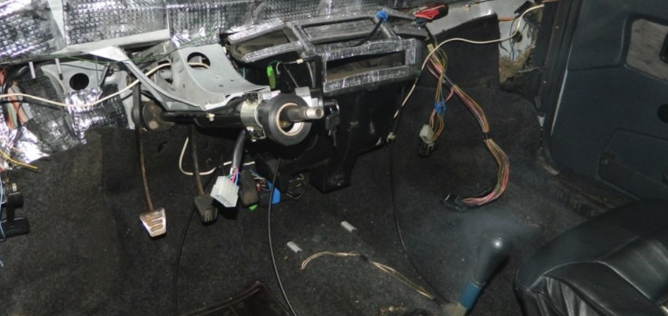 Торпеда от ВАЗ 2114. Европанель в ВАЗ 2109 — Lada 21093i, 1,5 л, 1995 ...