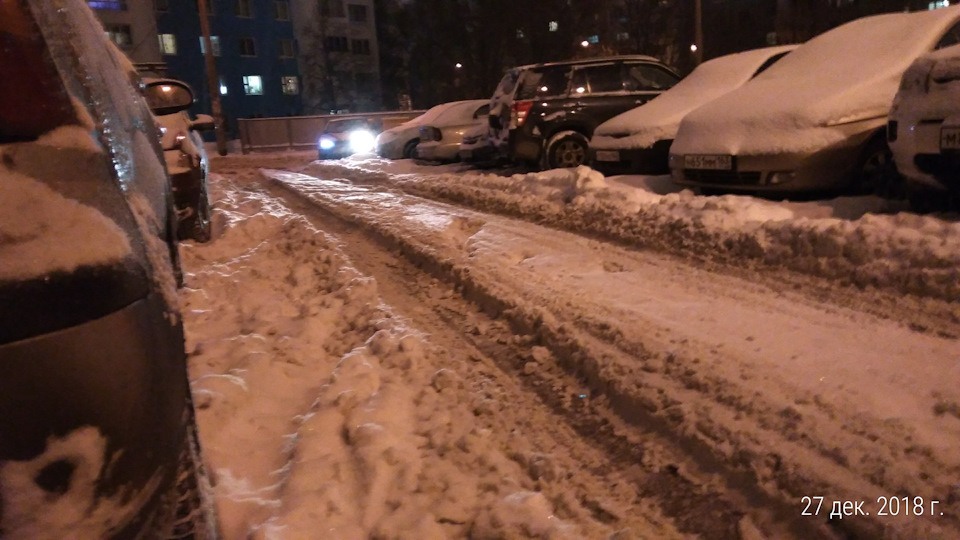 в каком году самару завалило снегом. ZcAAAgBX7OA 960. в каком году самару завалило снегом фото. в каком году самару завалило снегом-ZcAAAgBX7OA 960. картинка в каком году самару завалило снегом. картинка ZcAAAgBX7OA 960. Уже сутки в Самаре и области метет. На дорогах увеличивают число снегоуборочной техники. Рассказываем о самых крупных снегопадах в Самаре за последние сто лет.