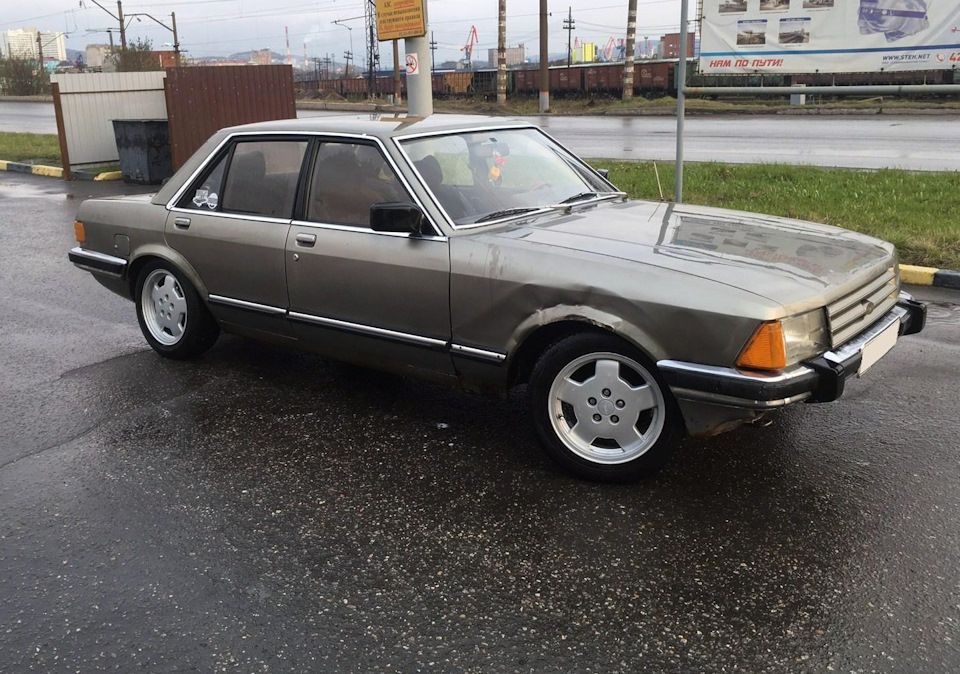 ford granada 2