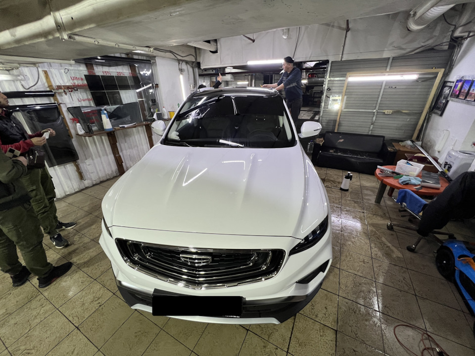 Тонер, фары крыша — Geely Atlas Pro, 1,5 л, 2022 года | стайлинг | DRIVE2