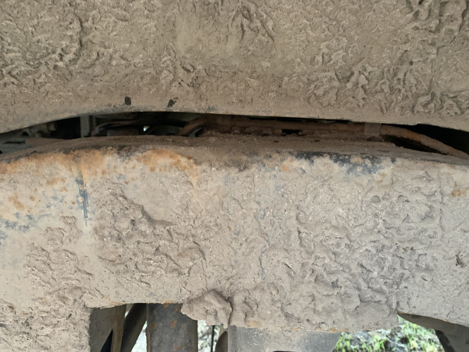 Течь тормозной трубки — Isuzu Rodeo (II), 2,2 л, 2001 года | наблюдение ...