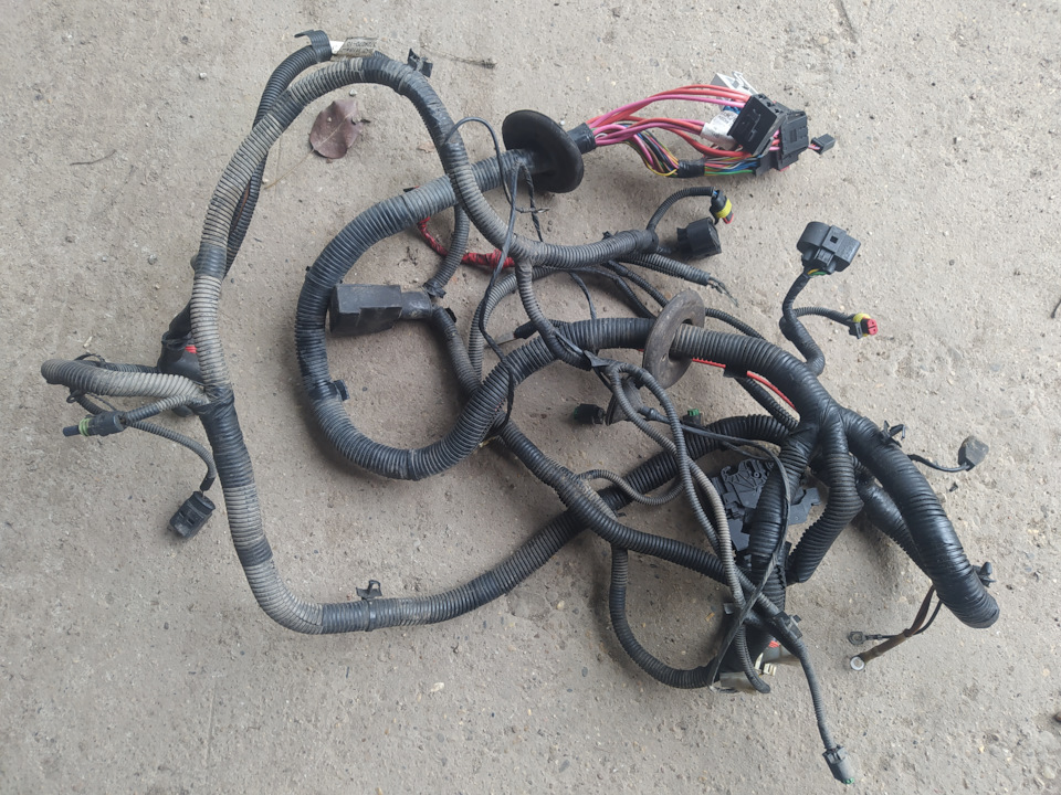 Замена фарогенераторного жгута проводки — Lada Калина Универсал (1G), 1 ...