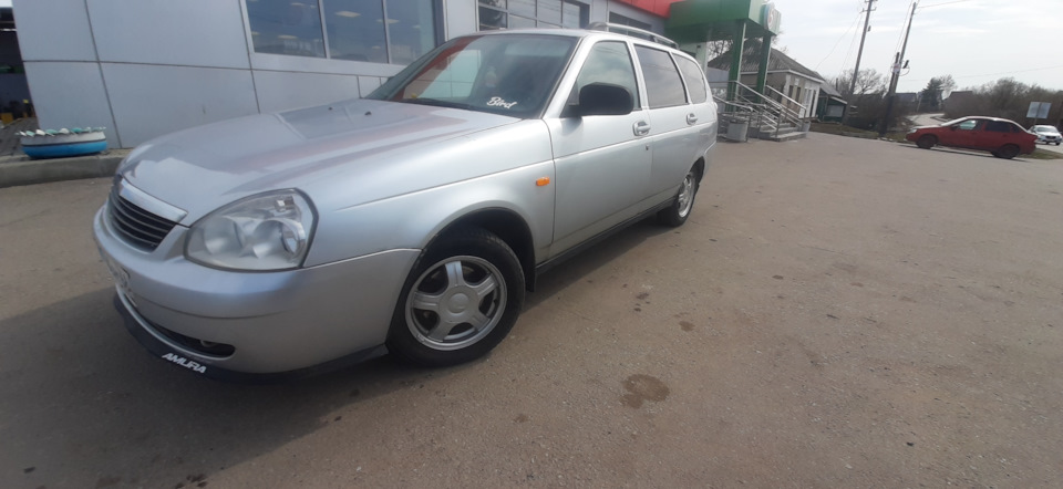 Приобрел статусы с шинами — Lada Приора универсал, 1,6 л, 2010 года ...