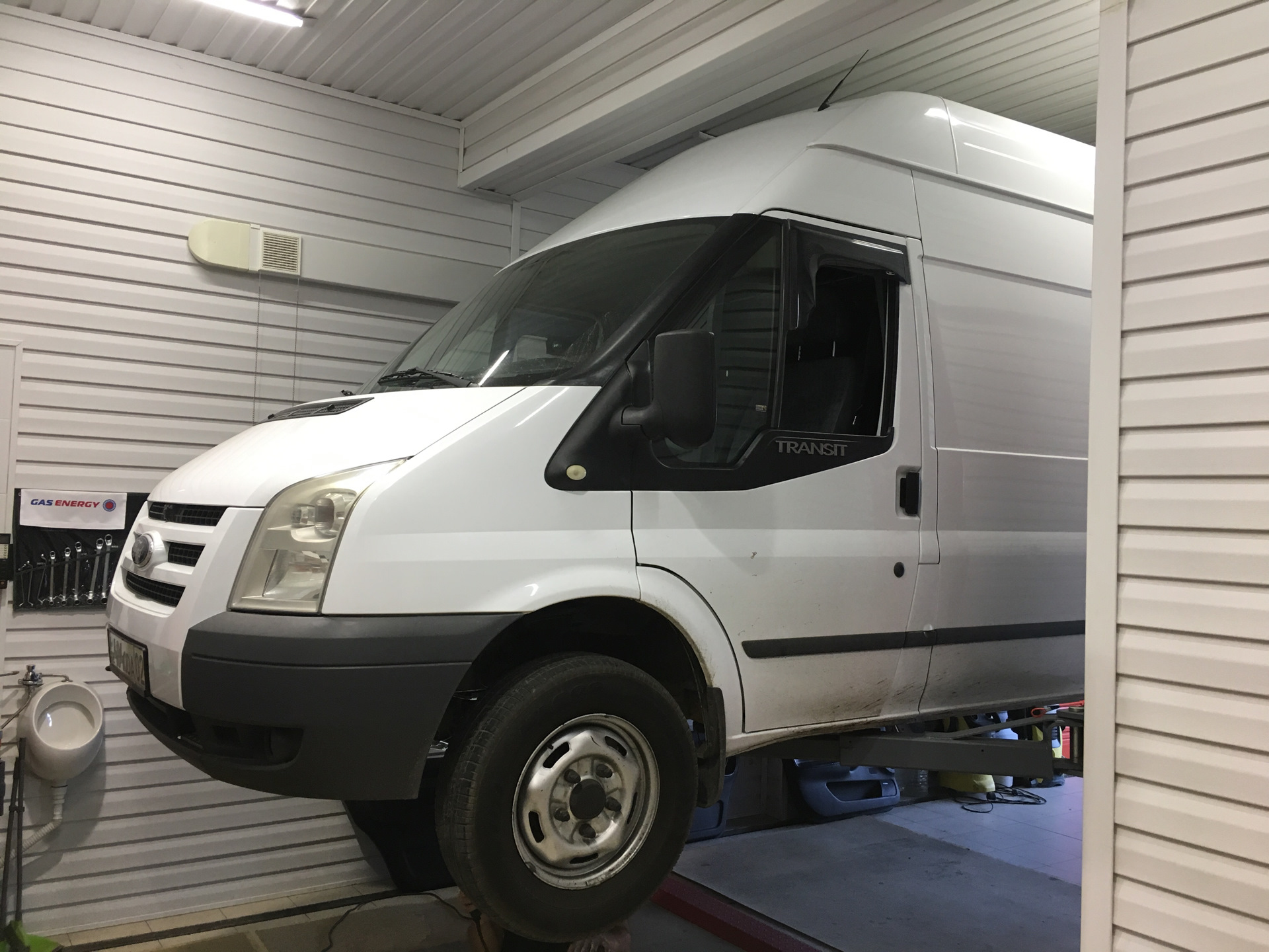 Ford transit 2010