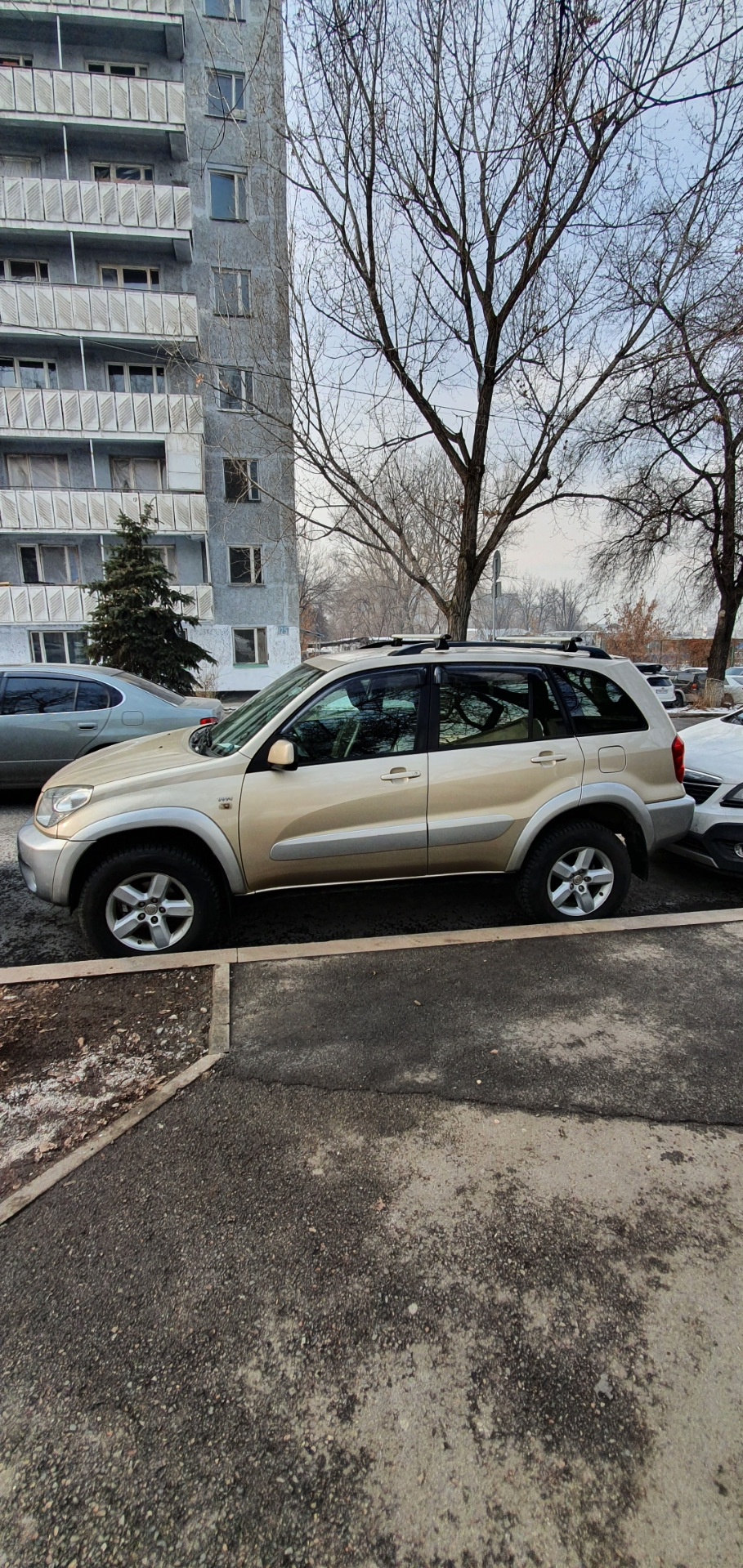 Замена помпы и чистка vvti — Toyota RAV4 (II), 2 л, 2004 года | поломка ...