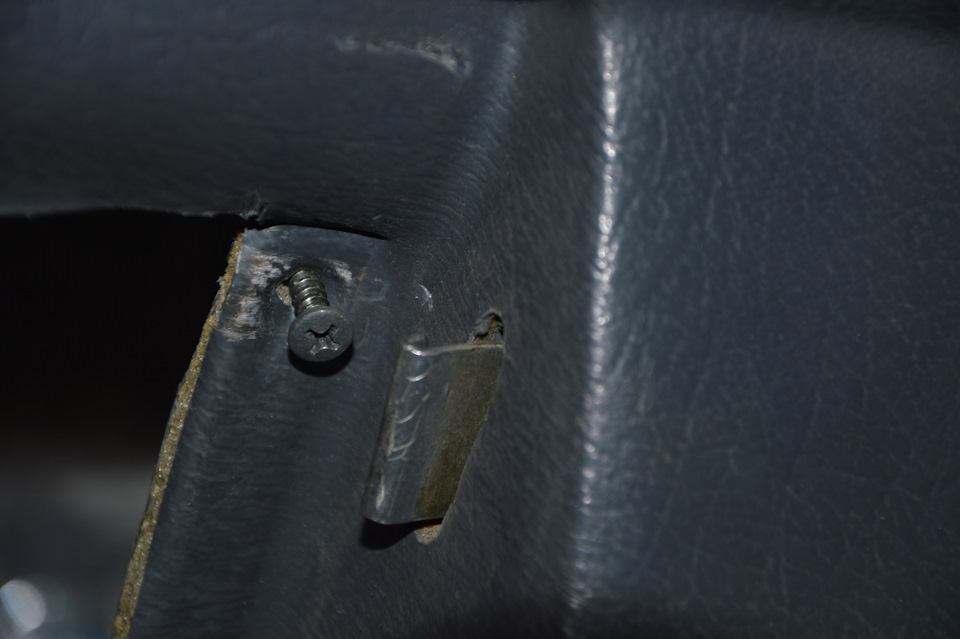 Естественно в этих жидких местах саморезы практически не держатся — Lada 2120 Надежда