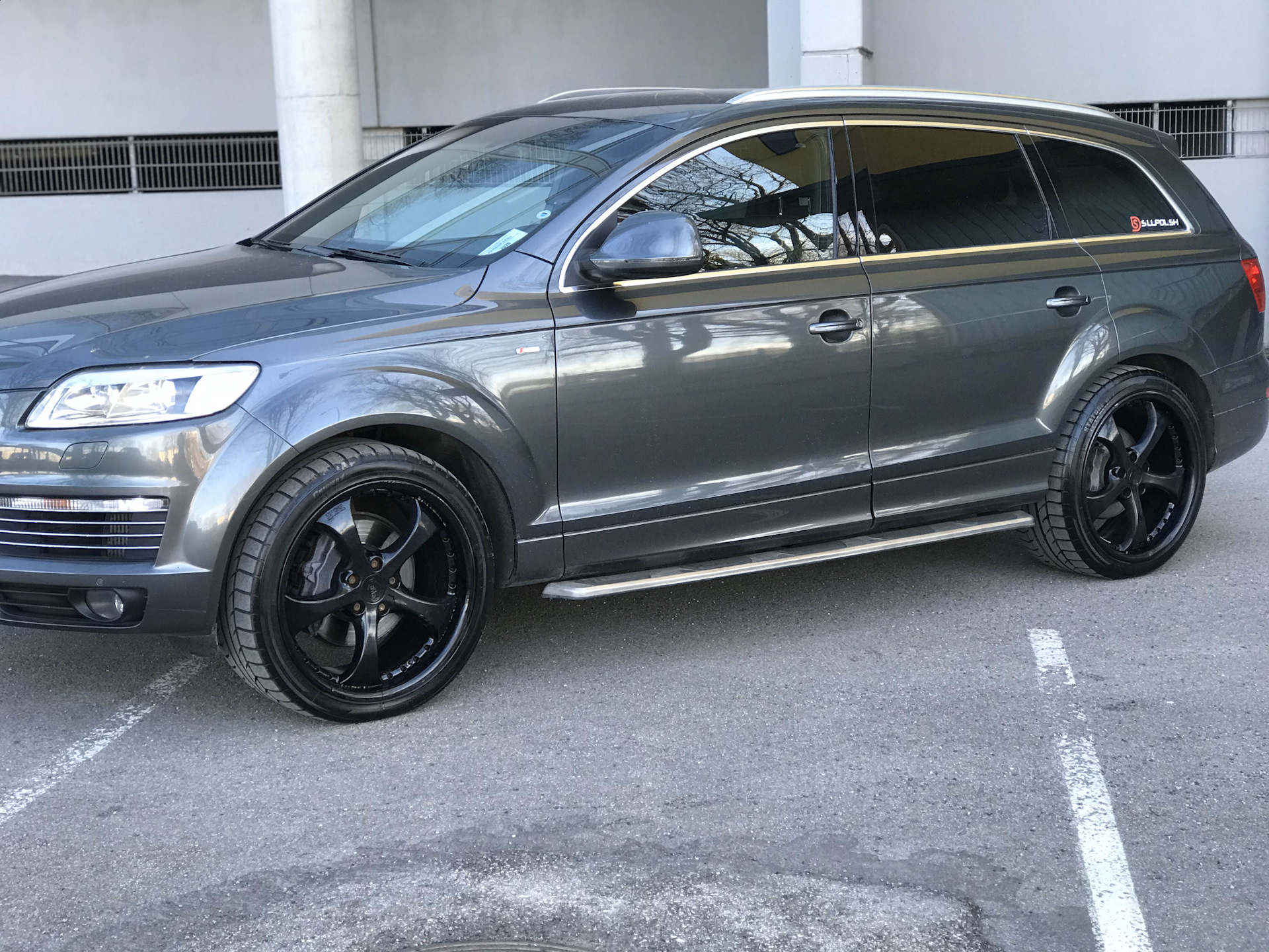 Baikal wheels. Audi q7 r22. Диски Audi q7 r22. Audi q5 r22. Audi q7 22.