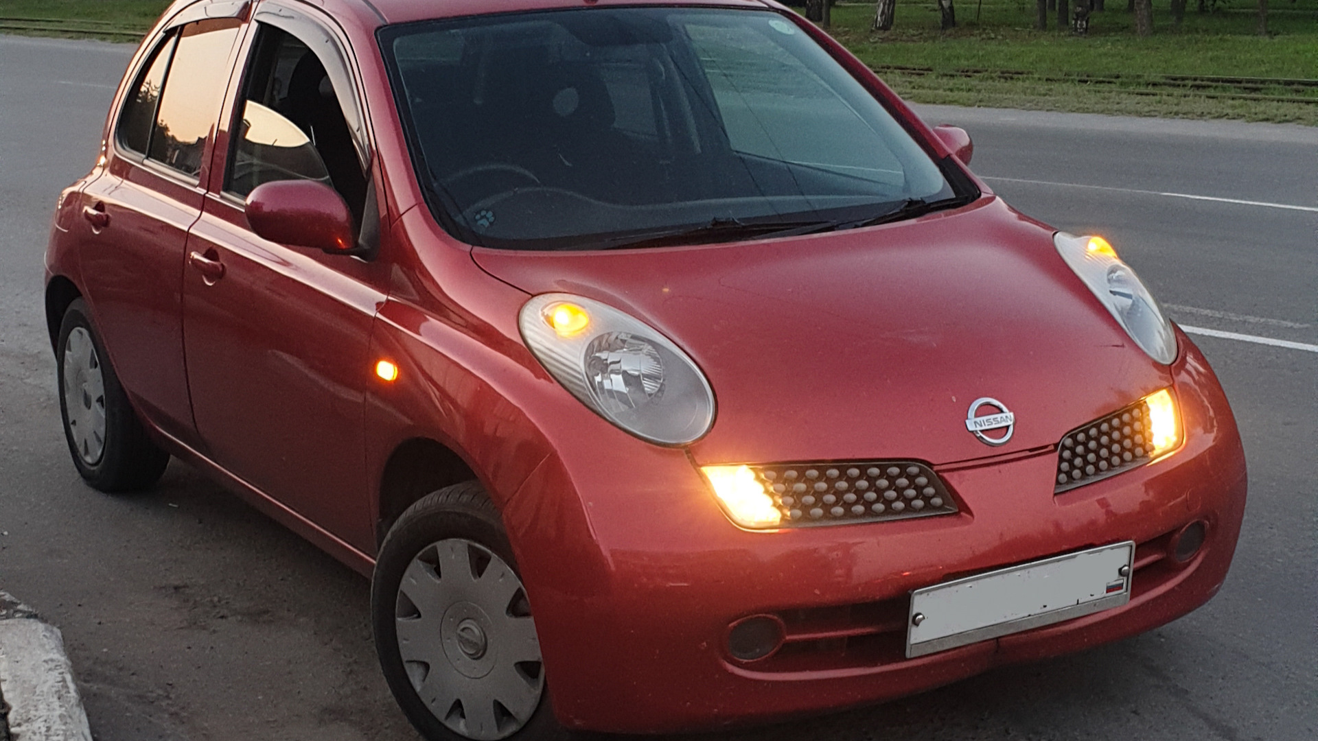 Nissan March (K12) 1.5 бензиновый 2005 | RED на DRIVE2