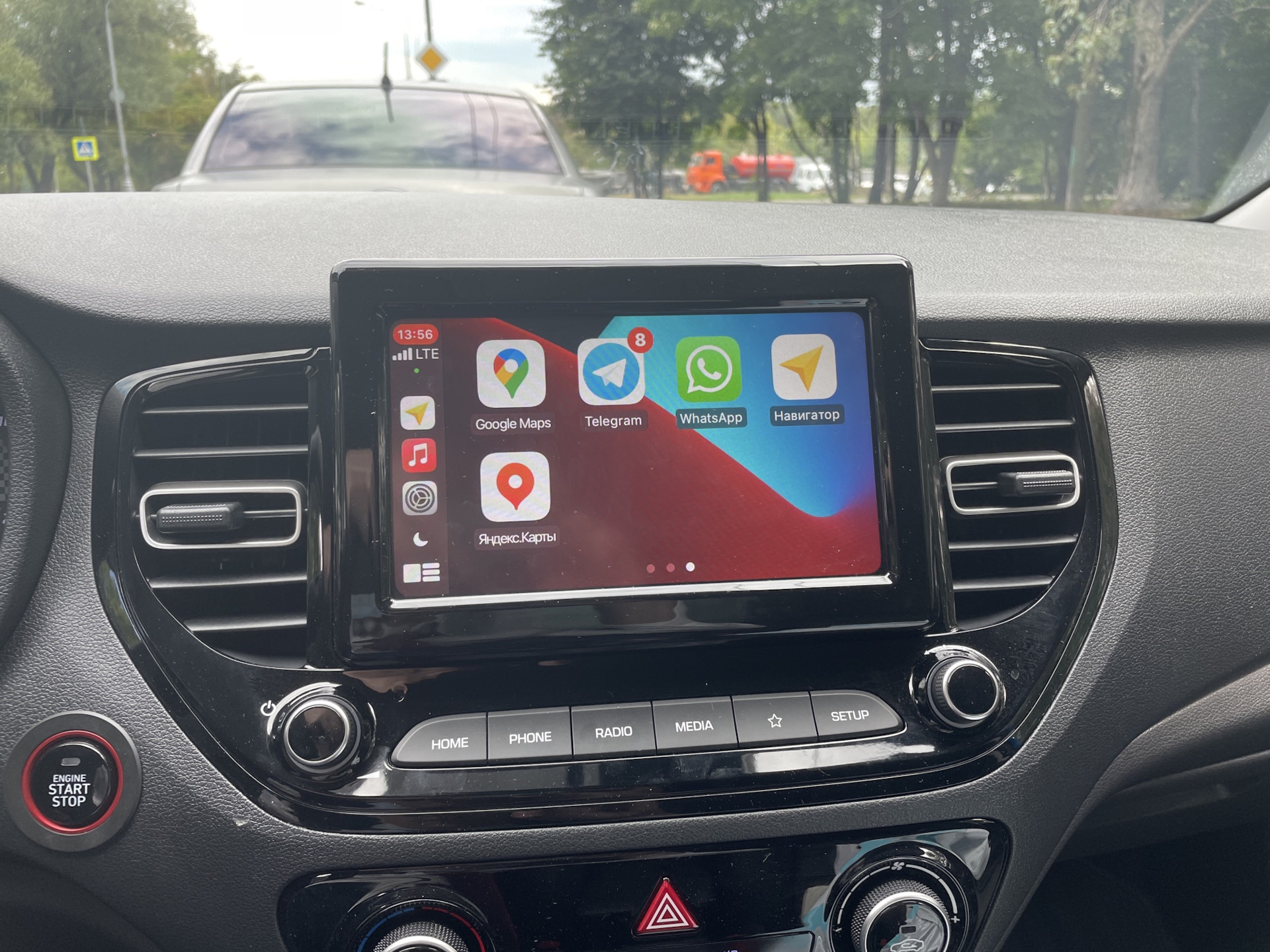 Яндекс навигатор и CarPlay — Hyundai Solaris (2G), 1,6 л, 2021 года |  наблюдение | DRIVE2