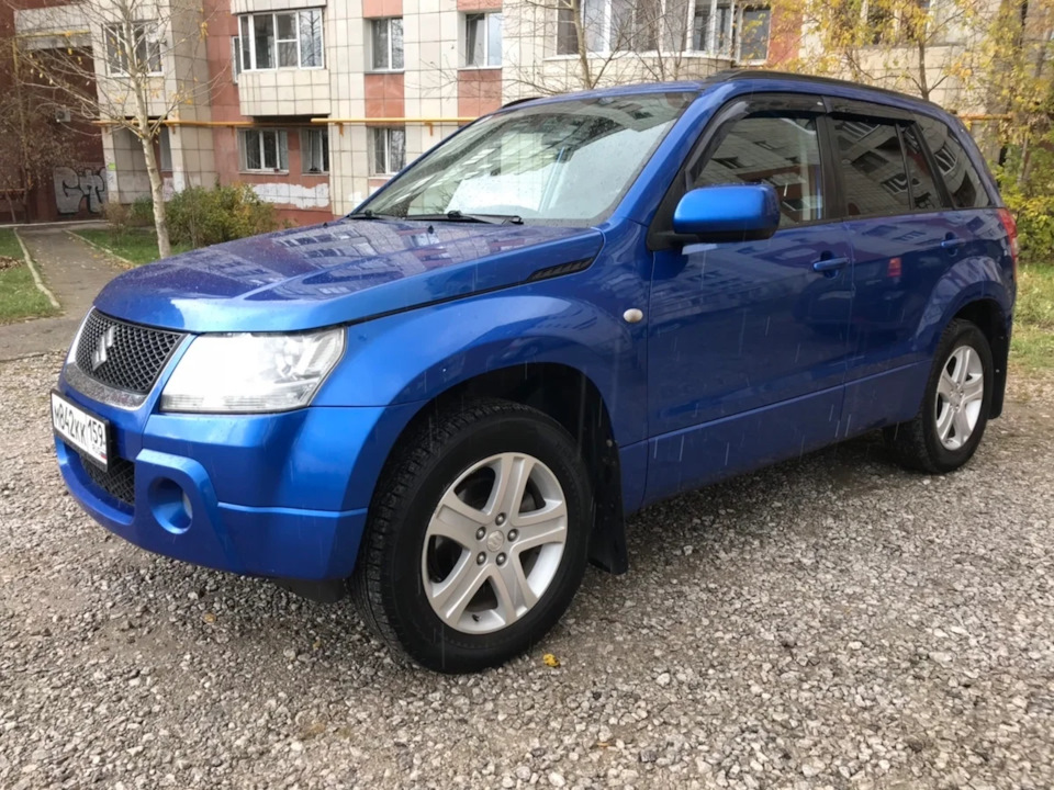 Цвета сузуки гранд витара. Suzuki Grand Vitara III 2007. Сузуки Гранд Витара 2008 синий. Suzuki Grand Vitara синяя. Гранд Витара 2008 синяя.