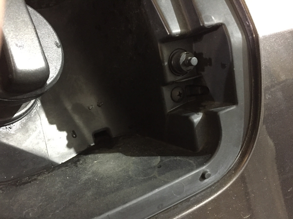 Подсветка большого бардачка аккорд 8. Аккорд 7 подогрев руля. Кнопка багажника аккорд 8. Хонда аккорд 8 рестайлинг. Honda accord 8 interior.