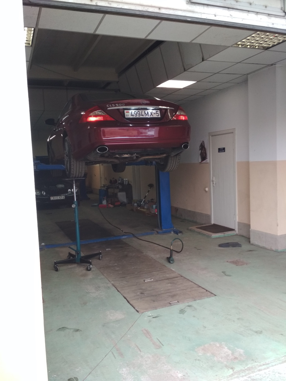 Замена плавающих сайлентблоков — Mercedes-Benz CLS (W219), 5 л, 2005 ...
