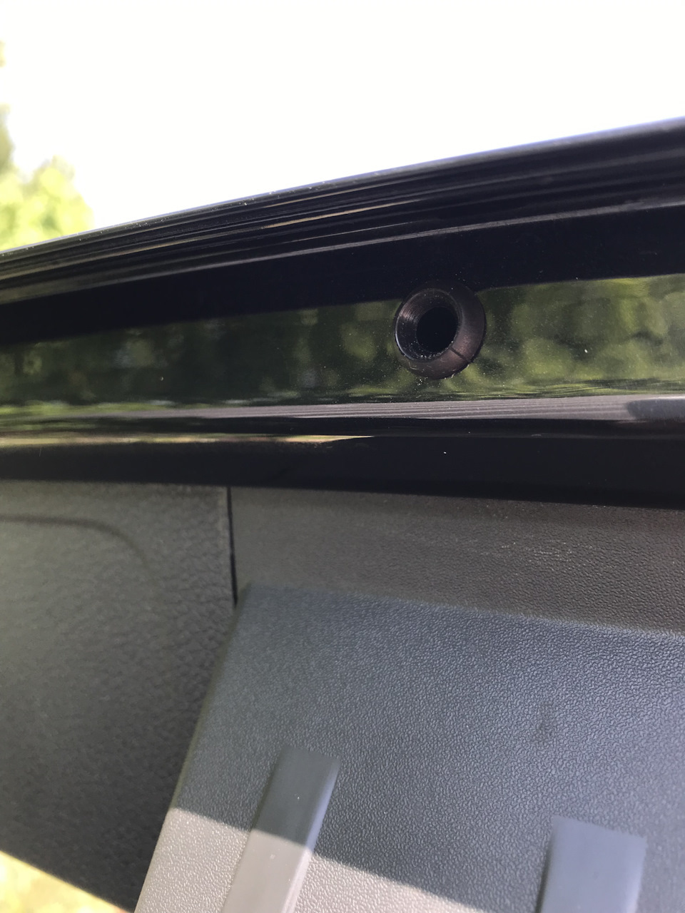 7. Убрал запах с салона. Замена дренажной трубки. — Volkswagen Passat ...