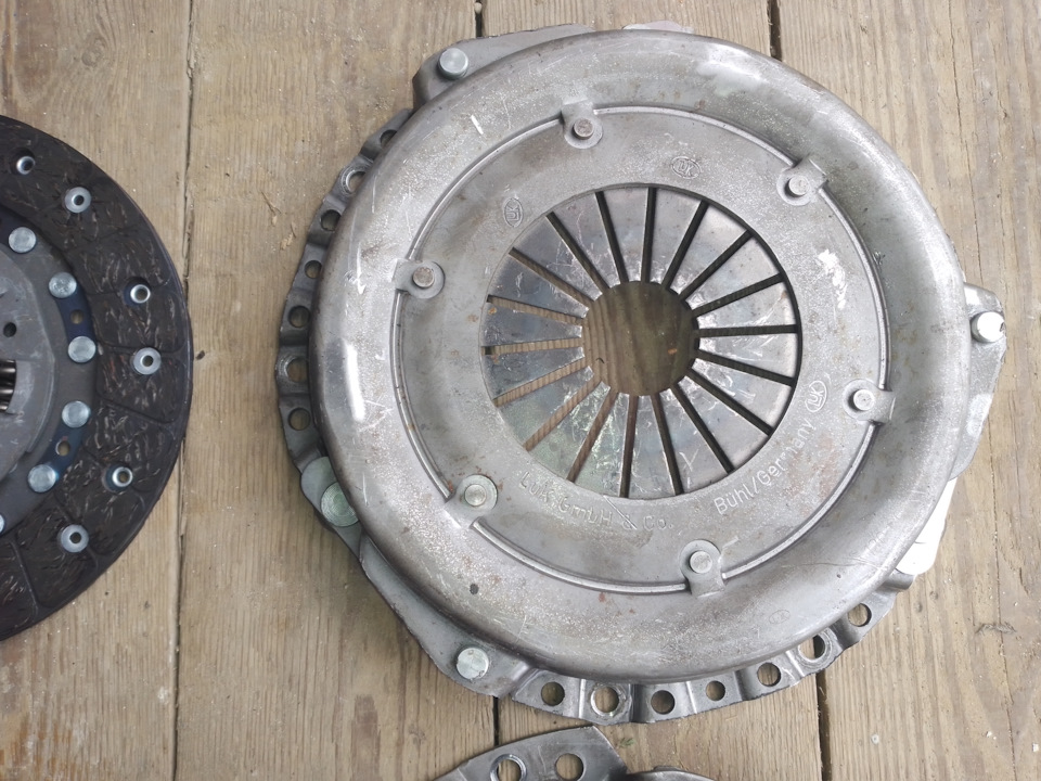 Замена сцепления — Москвич 2141, 1,6 л, 1988 года | своими руками | DRIVE2