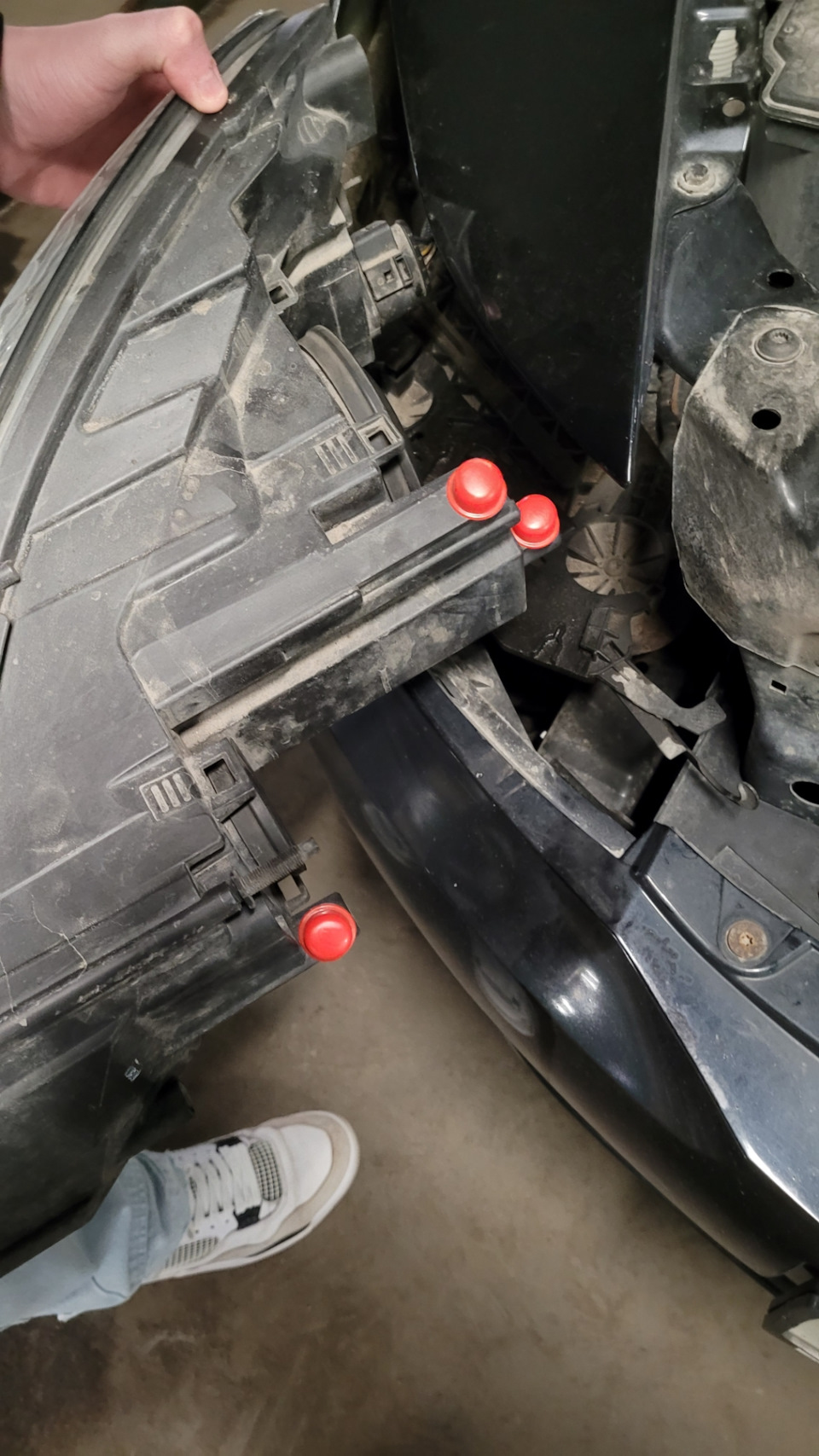 Запотевание фары — Skoda Octavia A5 Mk2, 1,6 л, 2011 года | своими ...