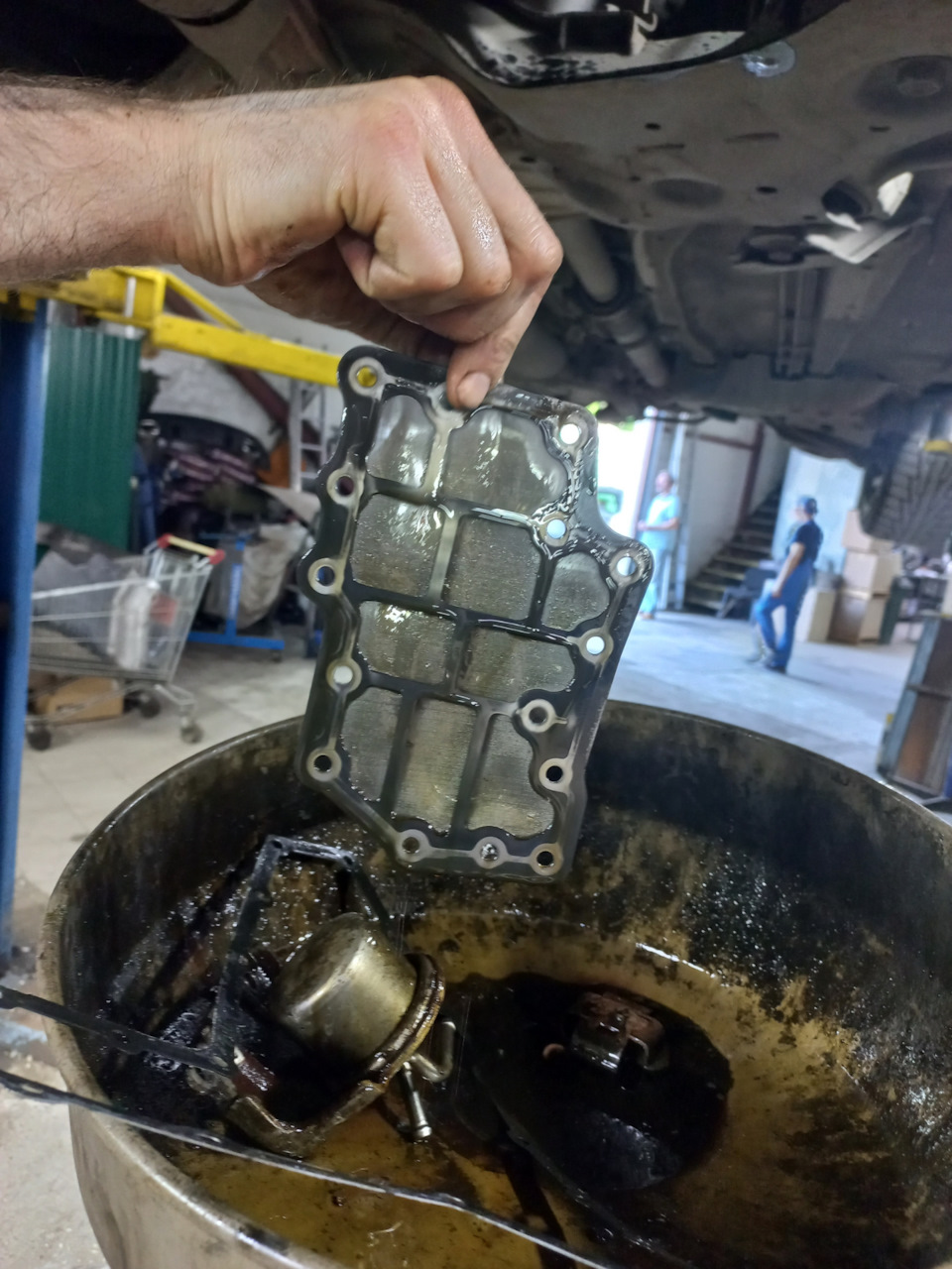 Замена масла в вариаторе ниссан мурано — Nissan Murano II, 3,5 л, 2012 ...