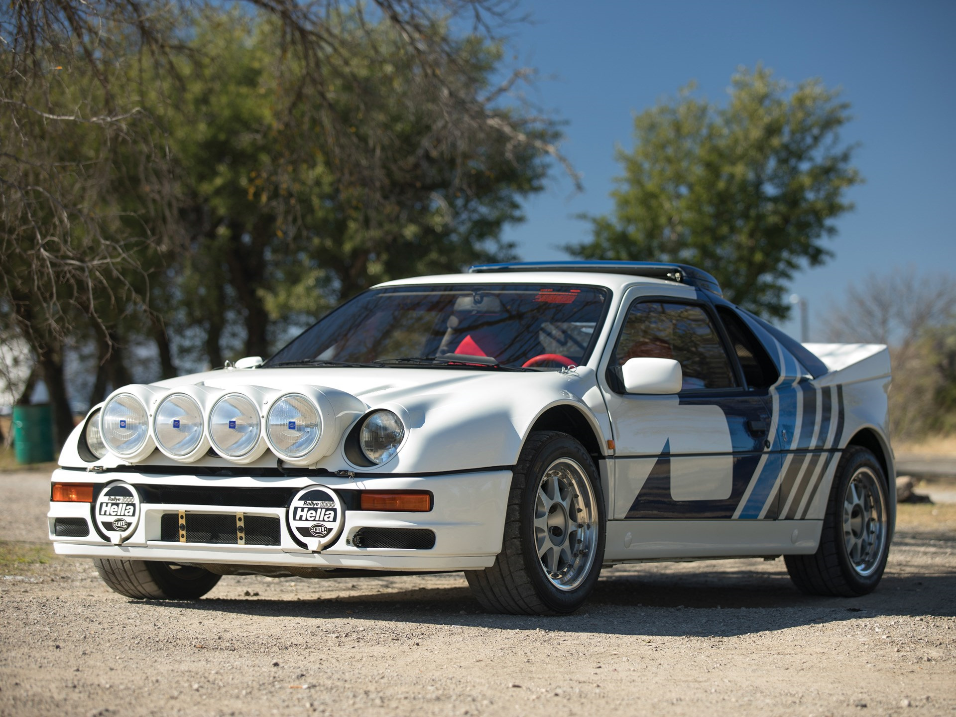 Ford rs200 ралли