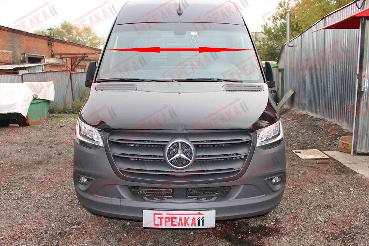 Дефлектора на лобовое стекло. — Mercedes-Benz Sprinter (3G), 3 л, 2019 года  | тюнинг | DRIVE2