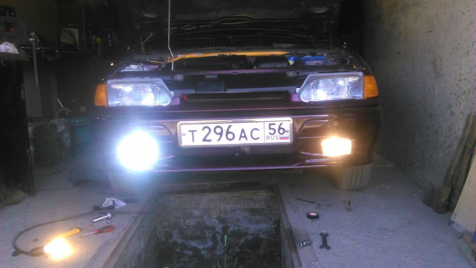 Ксенон в ПТФ — Lada 2114, 1,6 л, 2011 года | аксессуары | DRIVE2